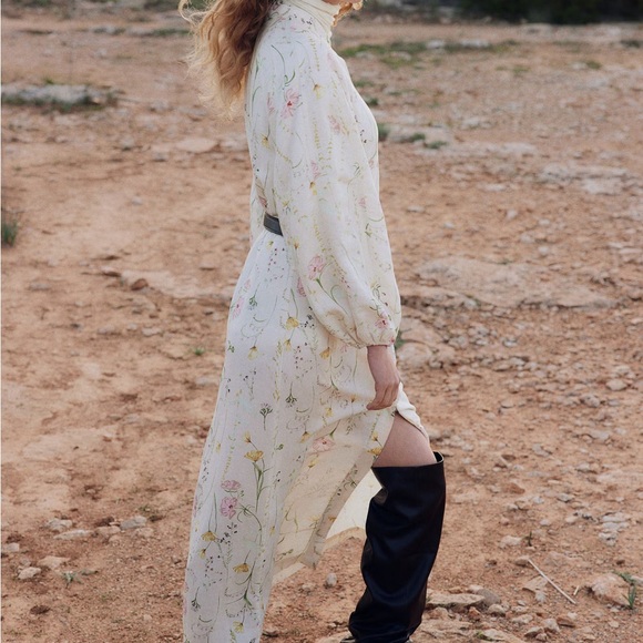 Floral Long Sleeve Maxi Dress - Picture 3 of 7